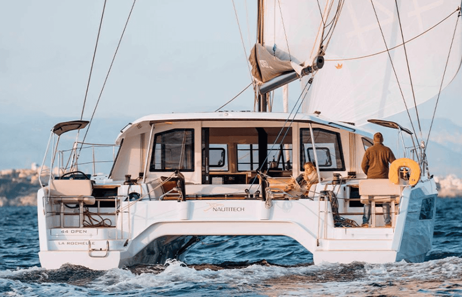Catamarán Nautitech 44 Open