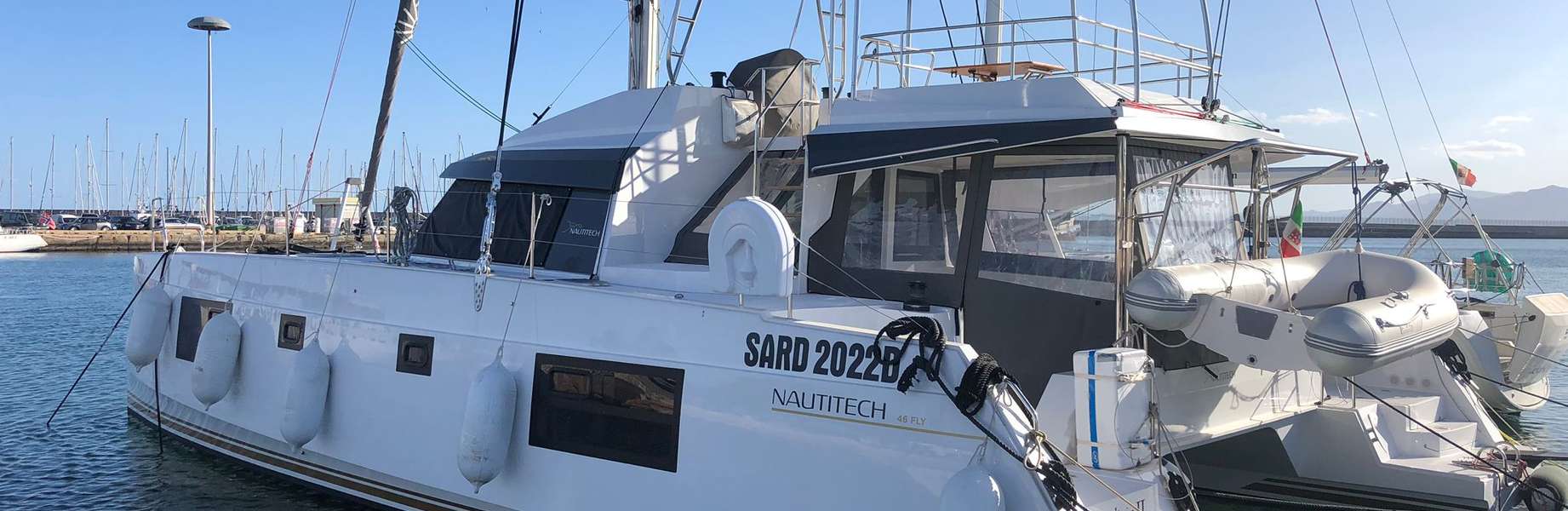 Catamarano Nautitech 46 Fly