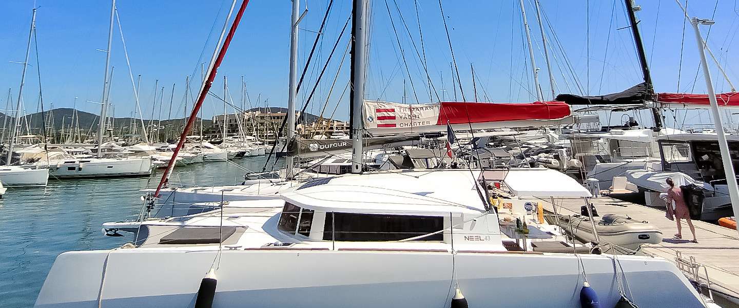 Catamarano Neel 43