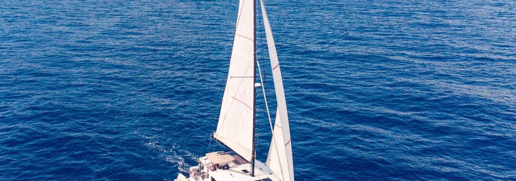 Catamarán Neel 47
