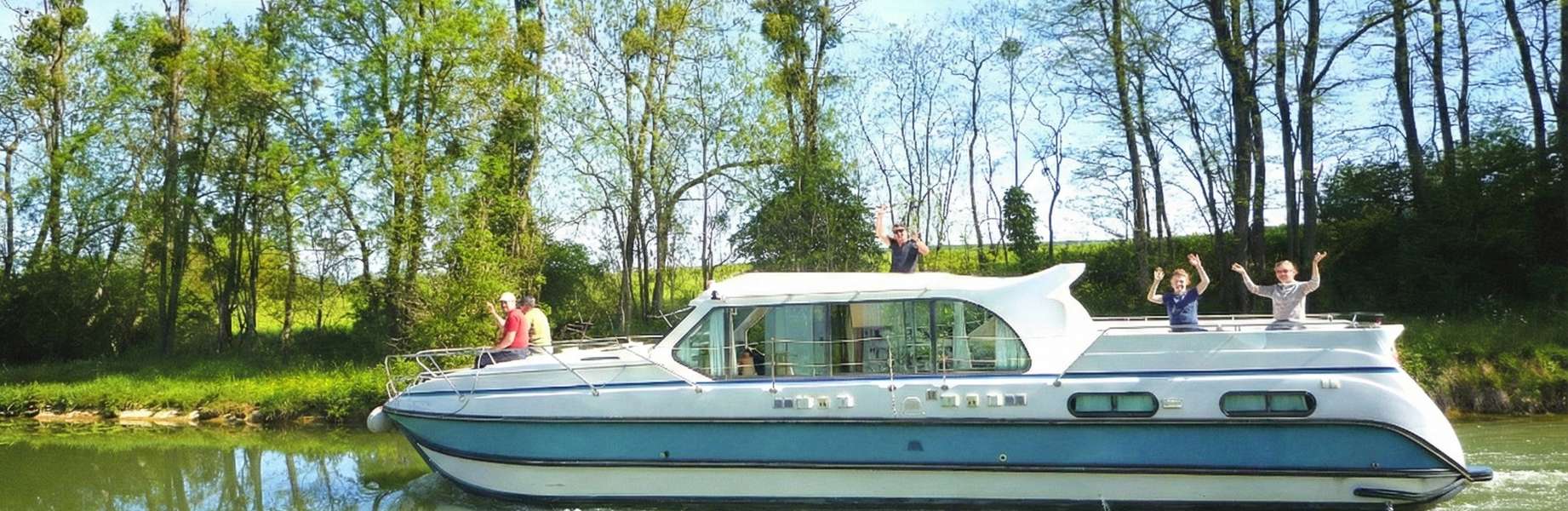 Houseboat Cruiser Comfort XL 8/10 Pers