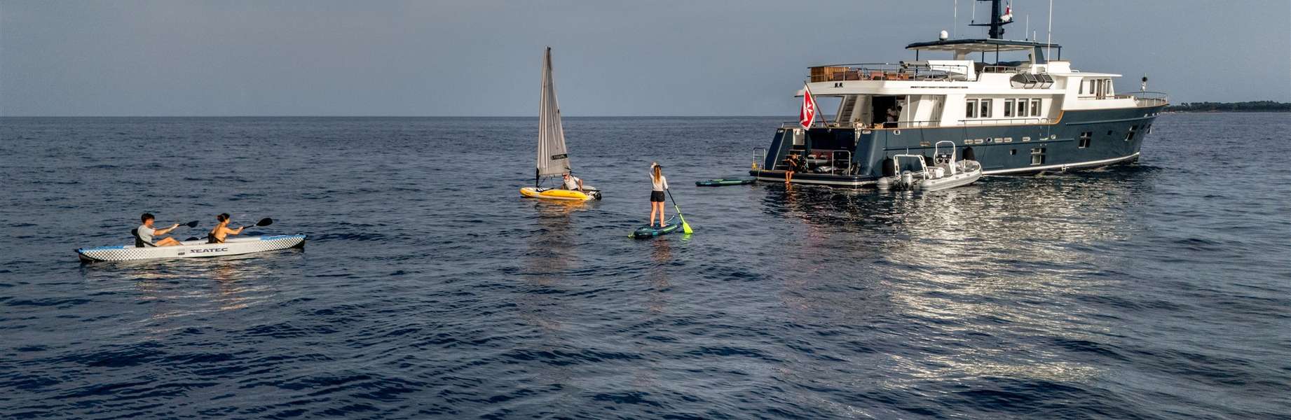 Яхта Люкс Ocea Commuter 108