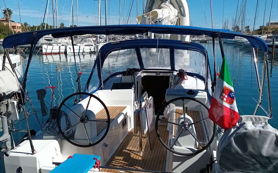 Segelboot Oceanis 30.1
