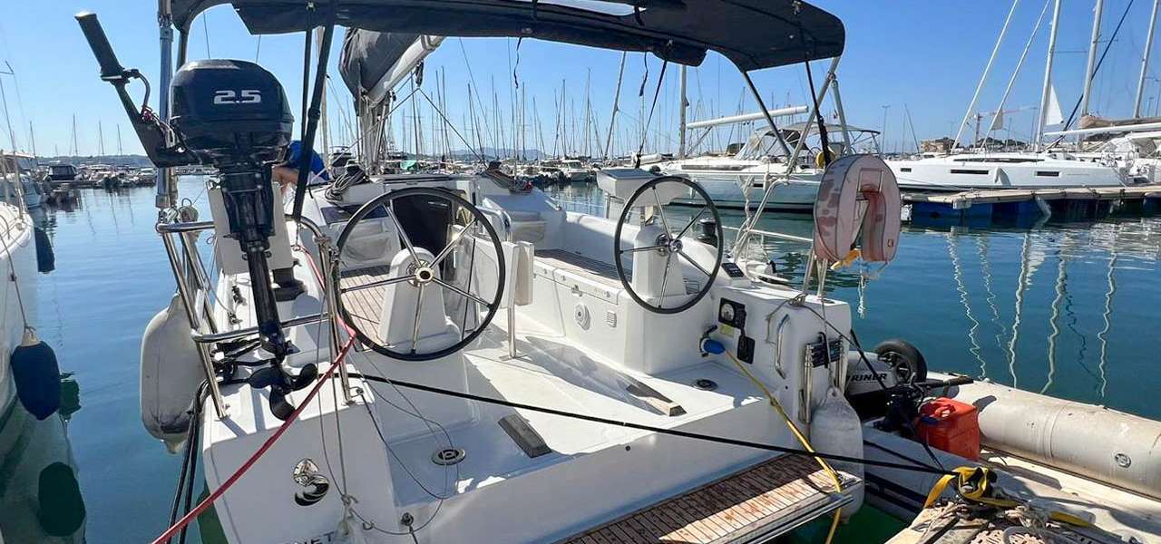 Segelboot Oceanis 30.1