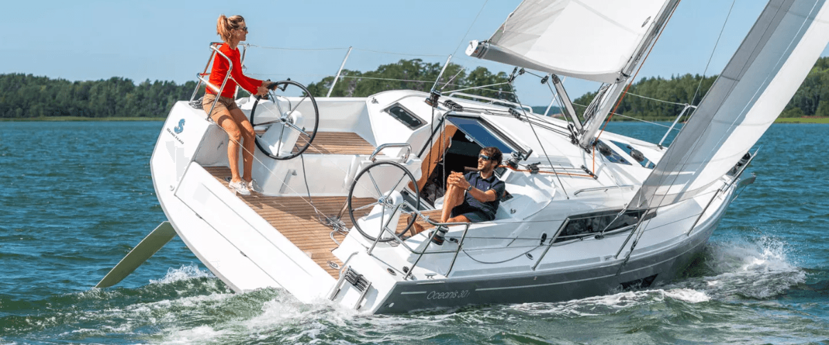 Sailboat Oceanis 30.1