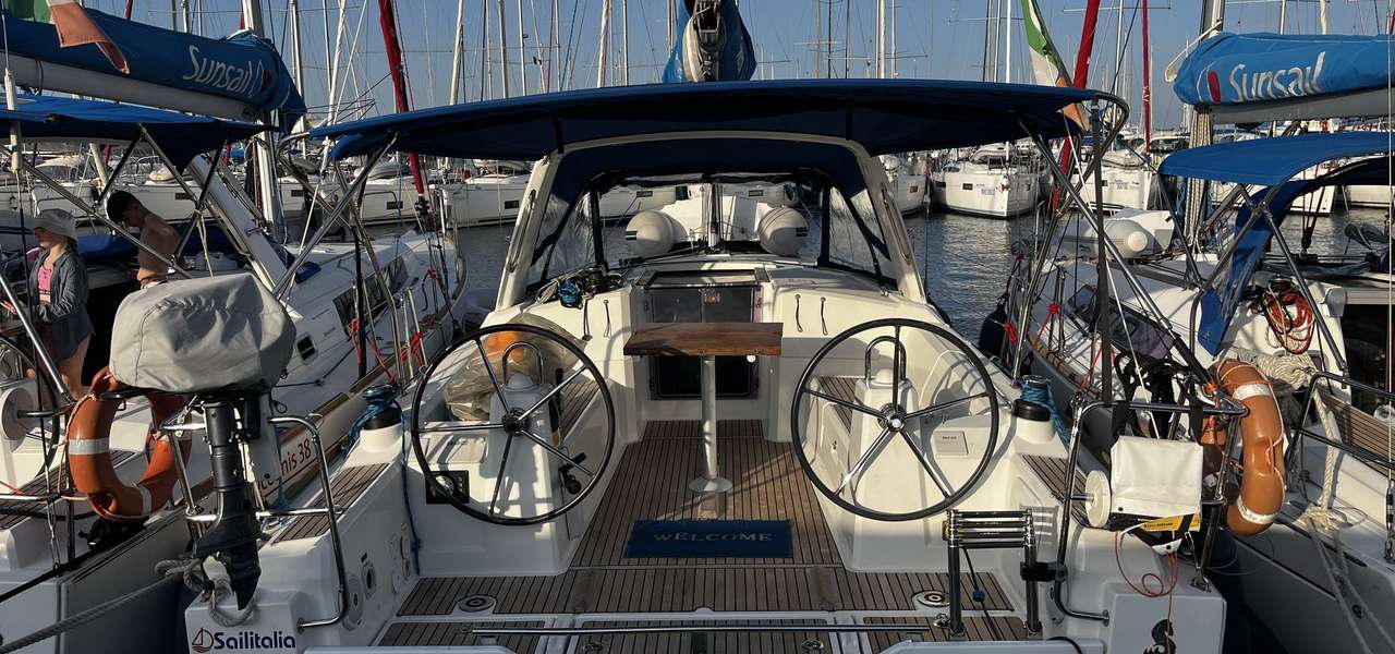 Velero Oceanis 35.1