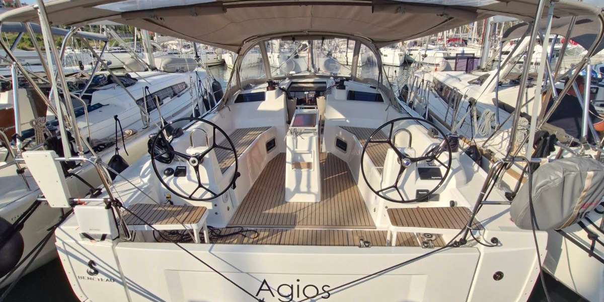 Barca a vela Oceanis 37.1
