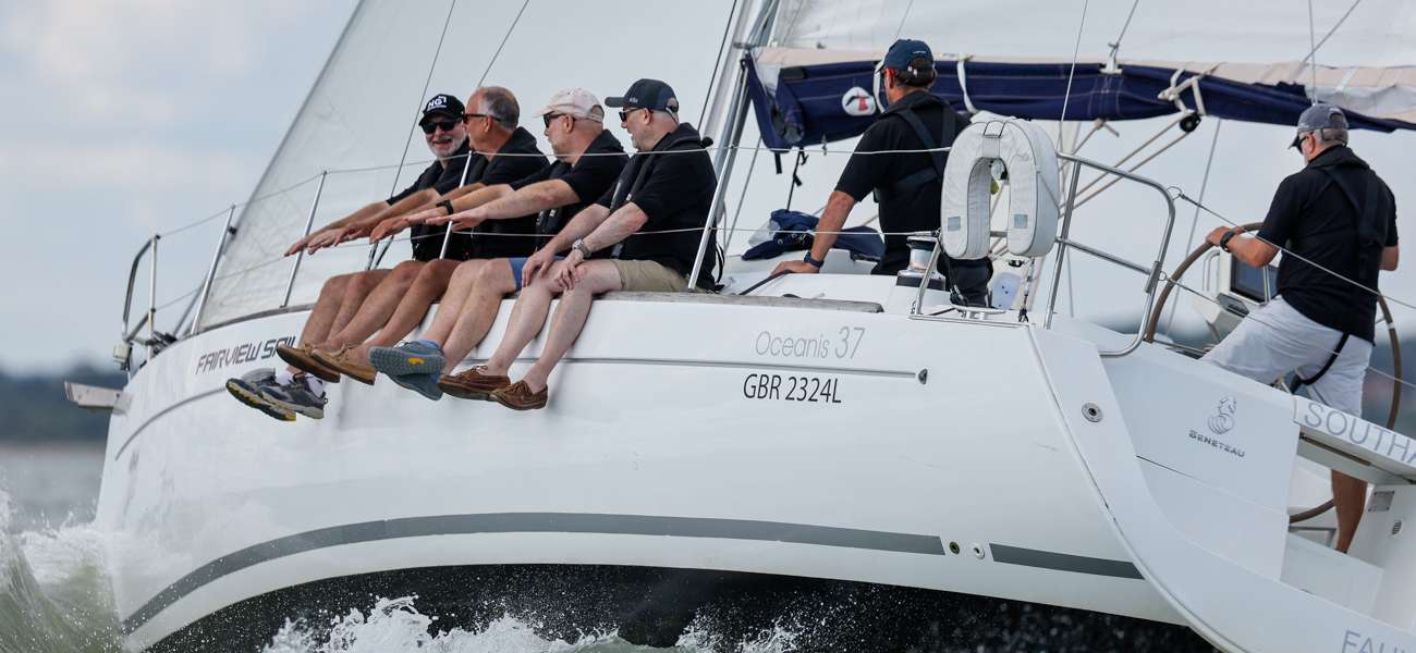 Voilier Oceanis 37