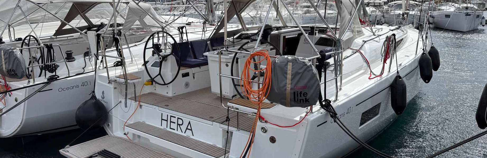 Парусная яхта Oceanis 40.1