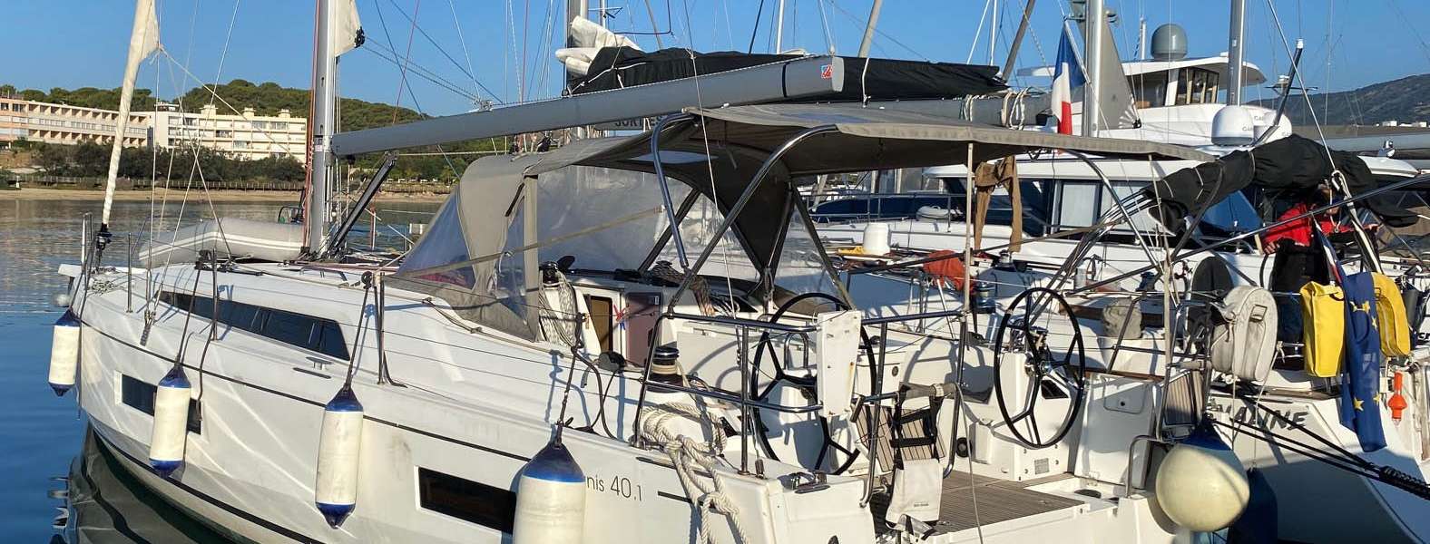 Sailboat Oceanis 40.1