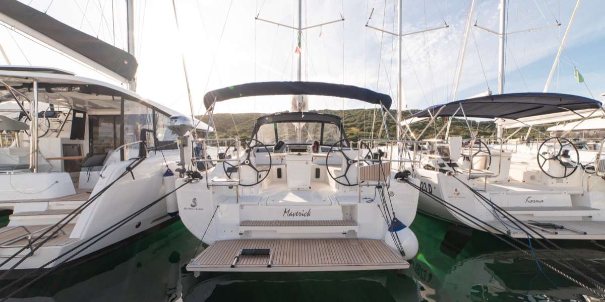 Парусная яхта Oceanis 40.1