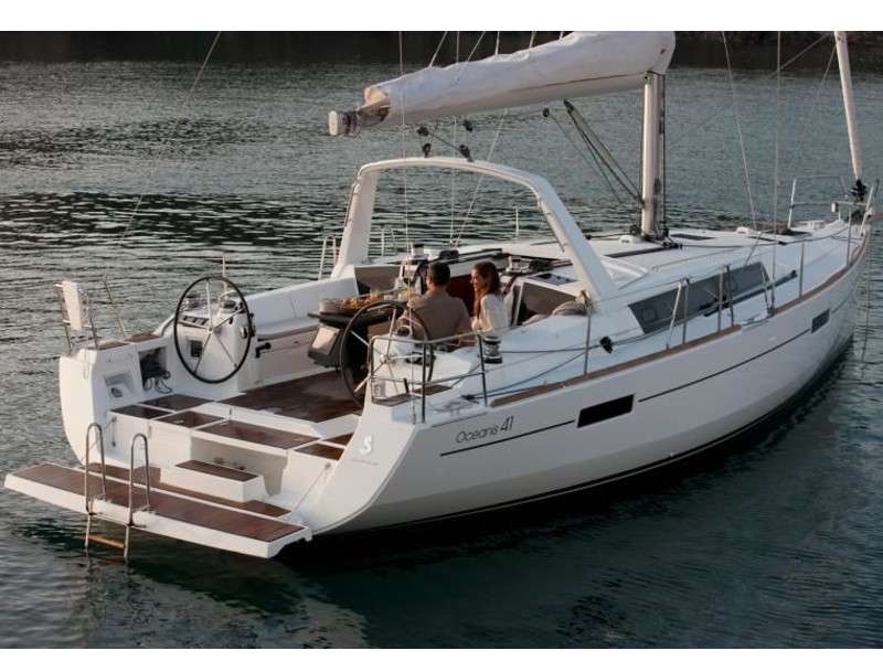 Sailboat Oceanis 41