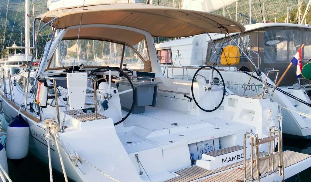 Barca a vela Oceanis 45