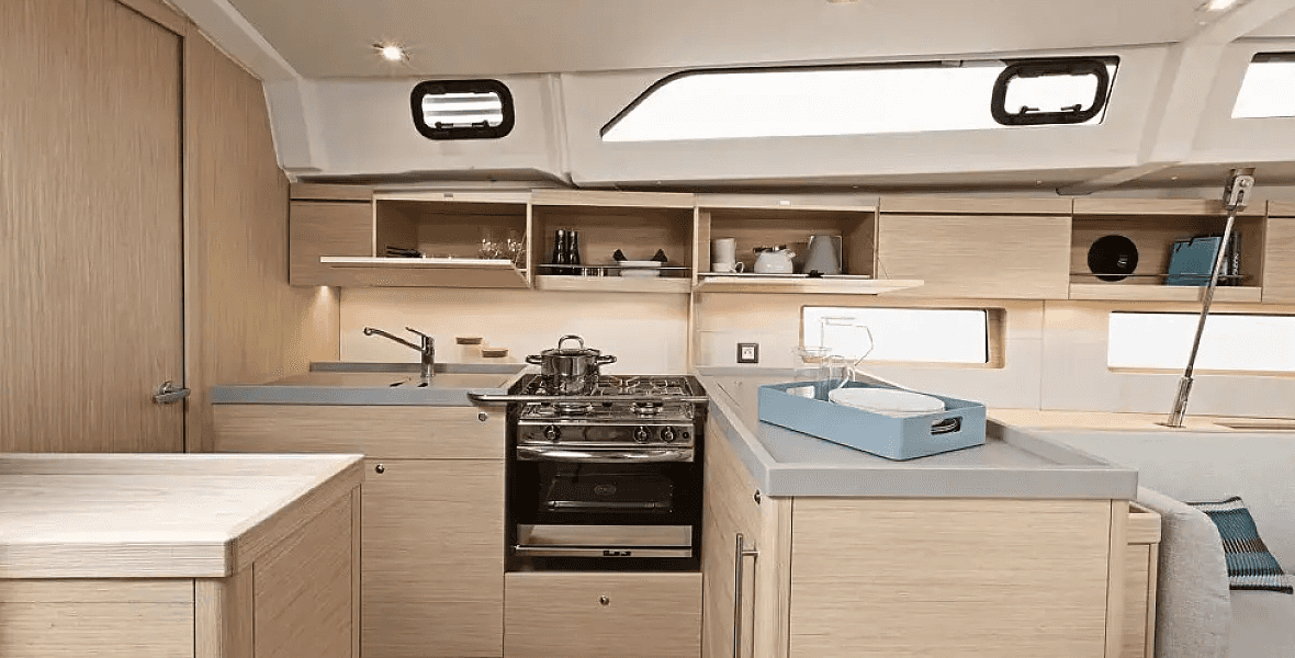 Velero Oceanis 46.1