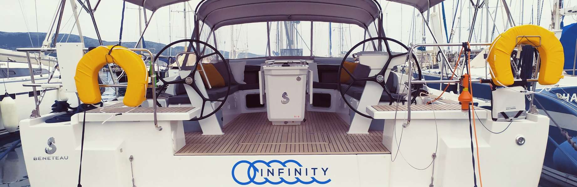 Velero Oceanis 51.1