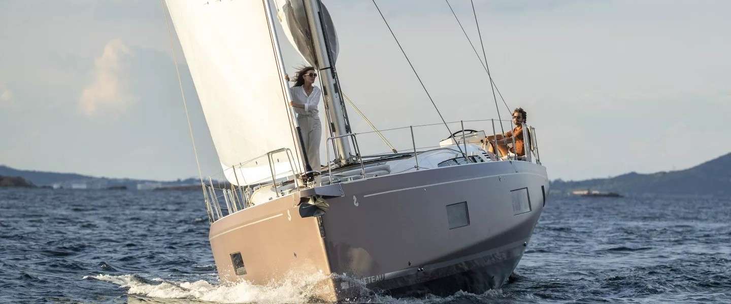 Barca a vela Oceanis 52