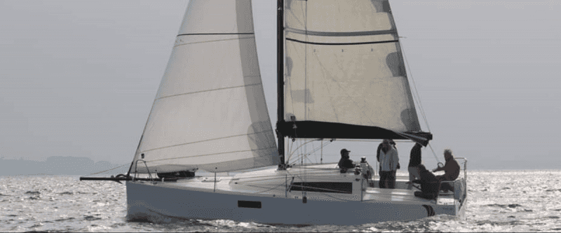 Łódź Żaglowa Pogo 30