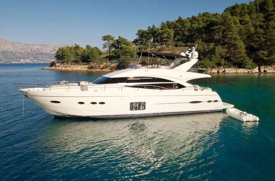 Luxusyacht Princess 72 Fly