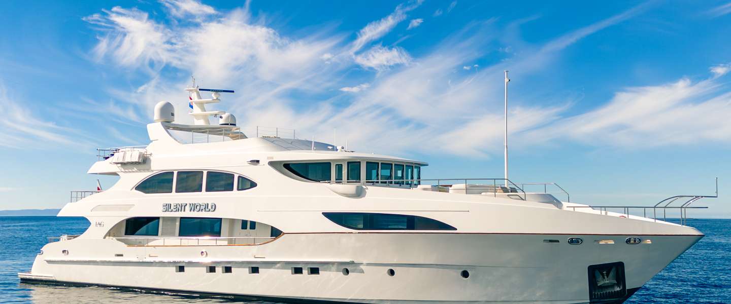 Yacht di Lusso Silent World