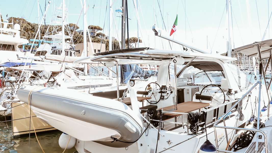 Velero Sun Loft 47