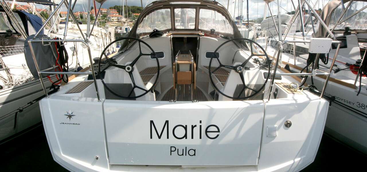Парусная яхта Sun Odyssey 349