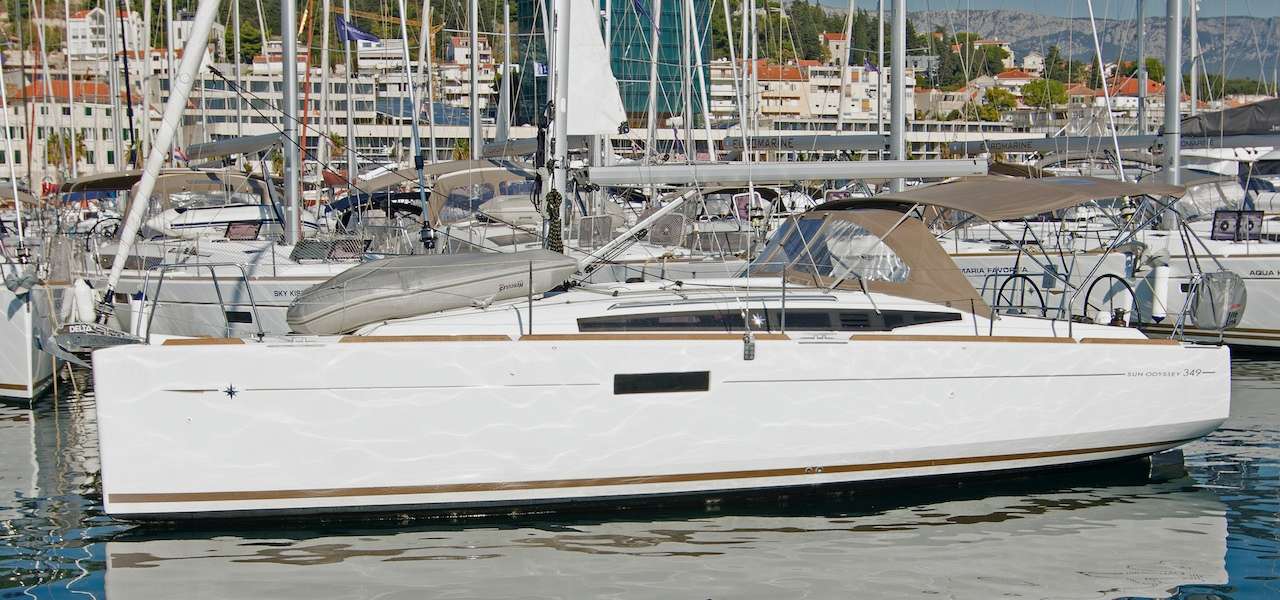 Парусная яхта Sun Odyssey 349