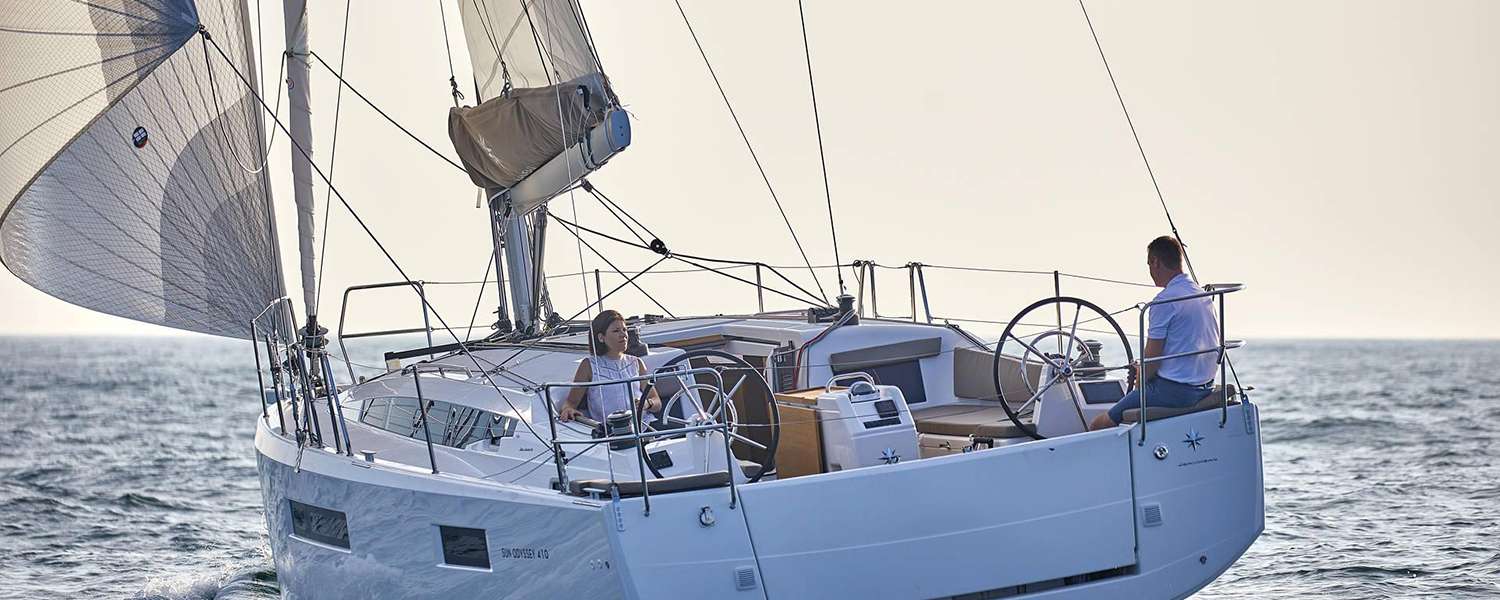 Sailboat Sun Odyssey 410