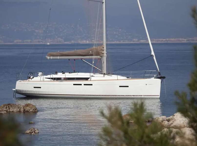 Velero Sun Odyssey 419