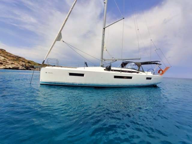Sailboat Sun Odyssey 440
