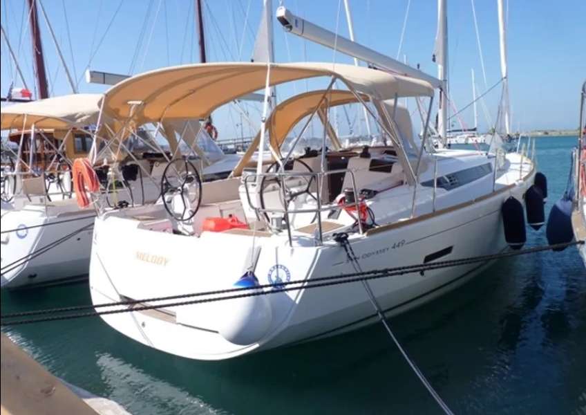 Sailboat Sun Odyssey 449