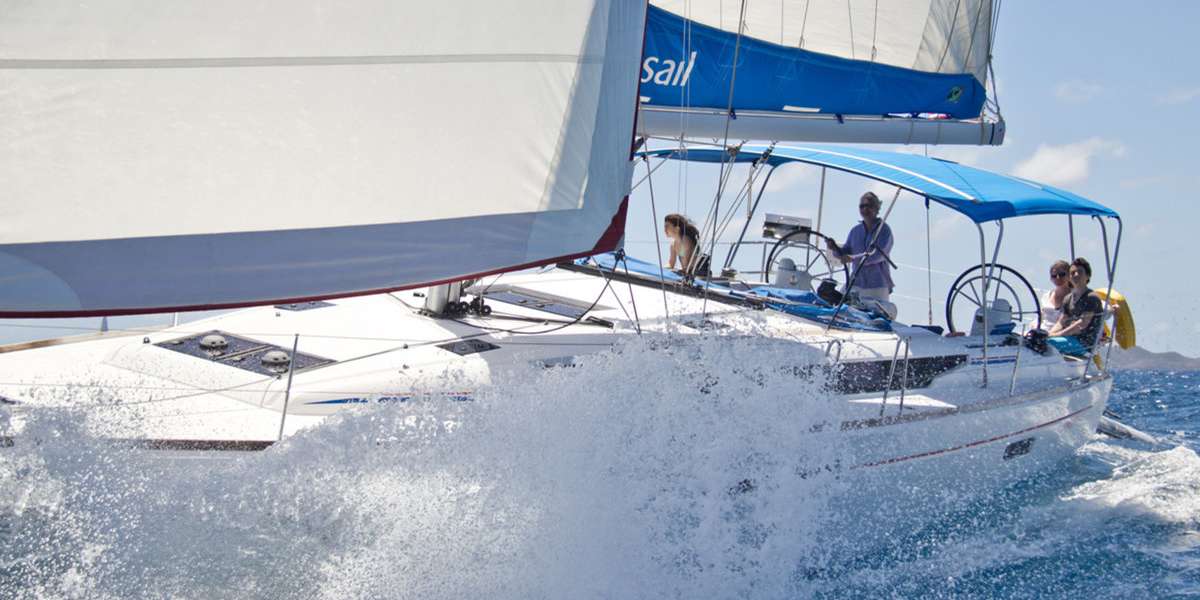 Парусная яхта Sun Odyssey 469