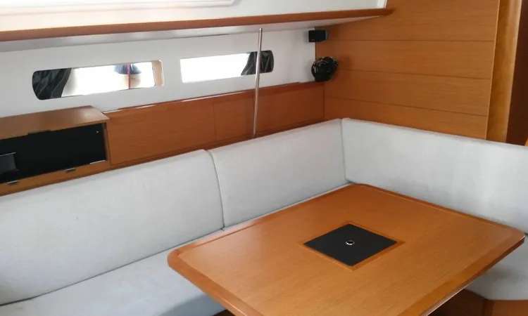 Segelboot Sun Odyssey 469
