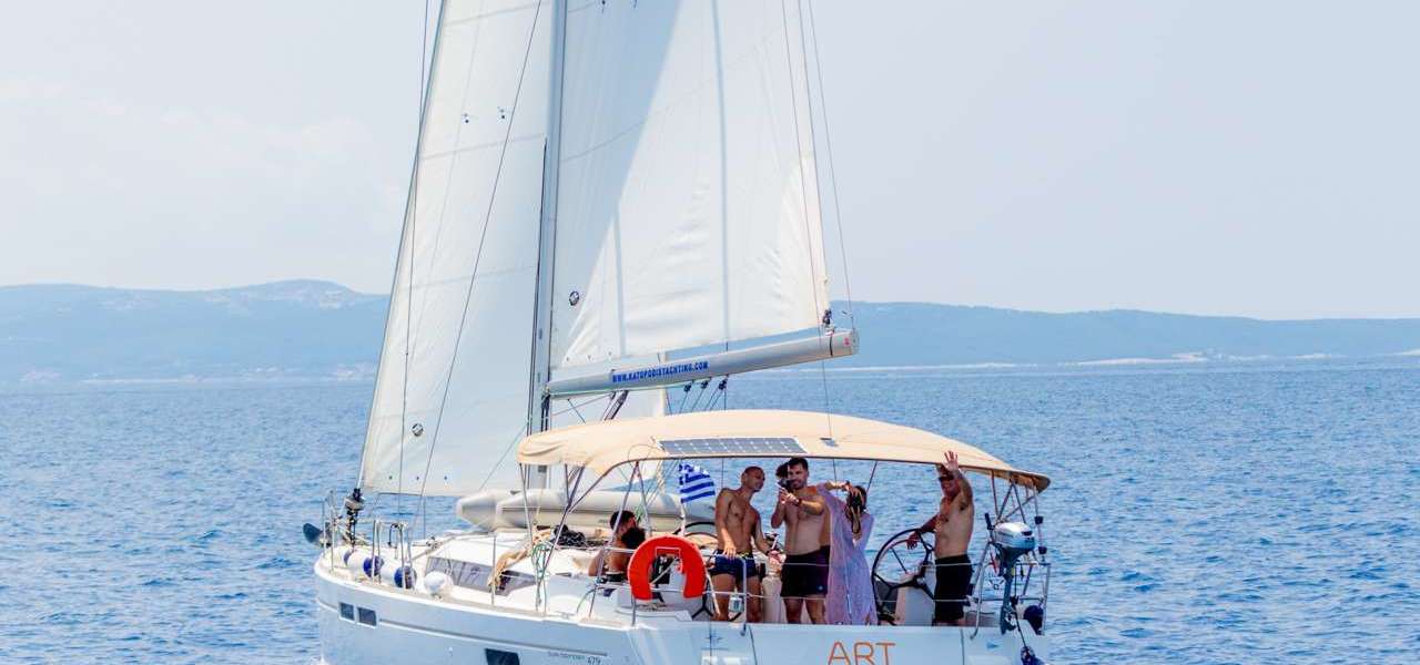 Парусная яхта Sun Odyssey 479