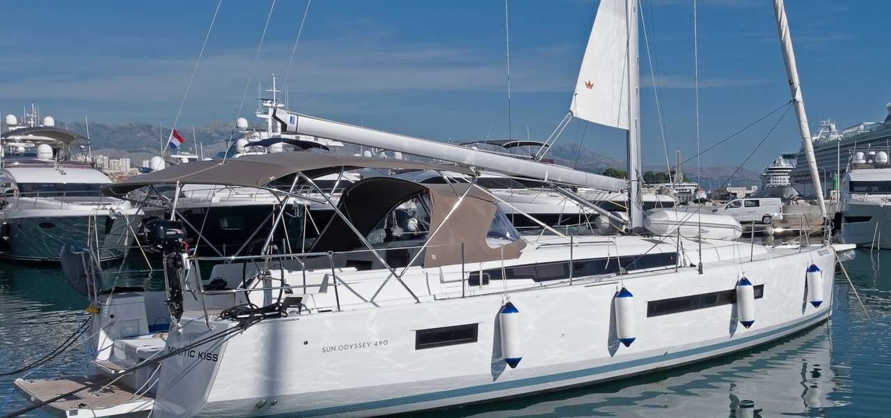 Velero Sun Odyssey 490