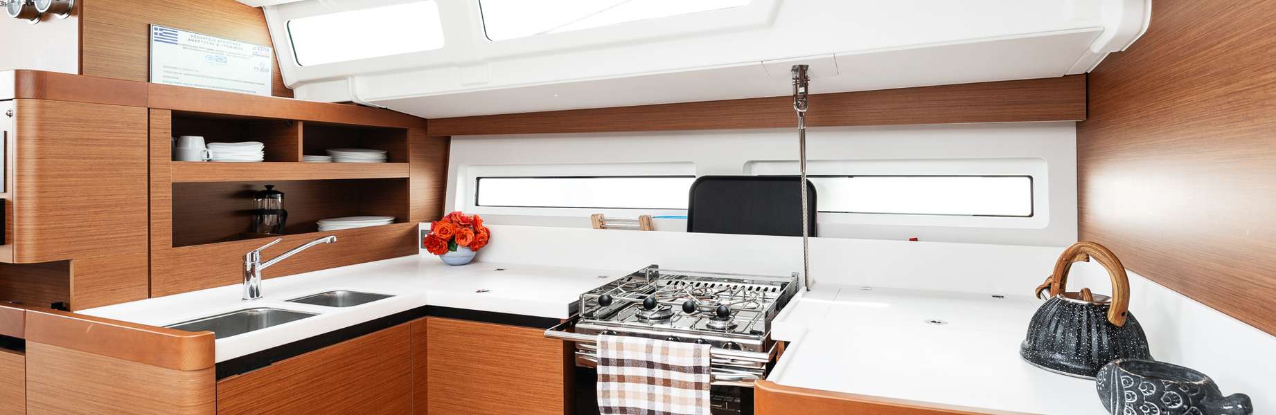 Sailboat Sun Odyssey 490