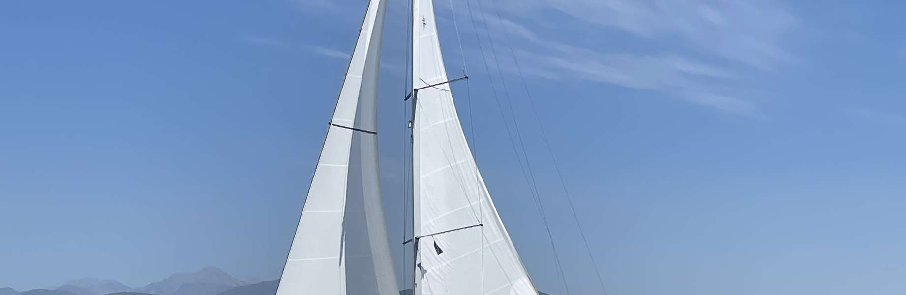 Парусная яхта Sun Odyssey 490