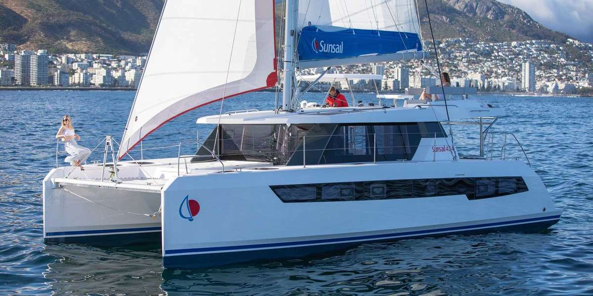 Catamarán Leopard 42