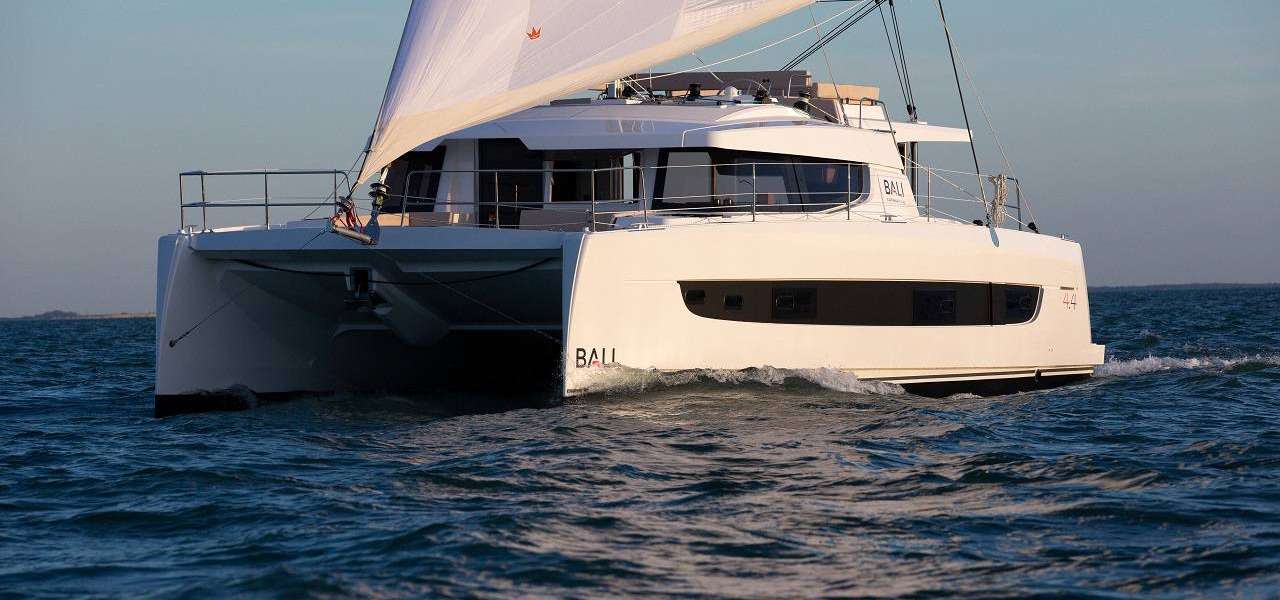 Catamarán Bali 4.6