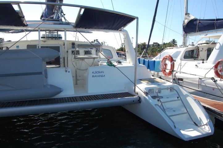 Catamaran Voyage 440