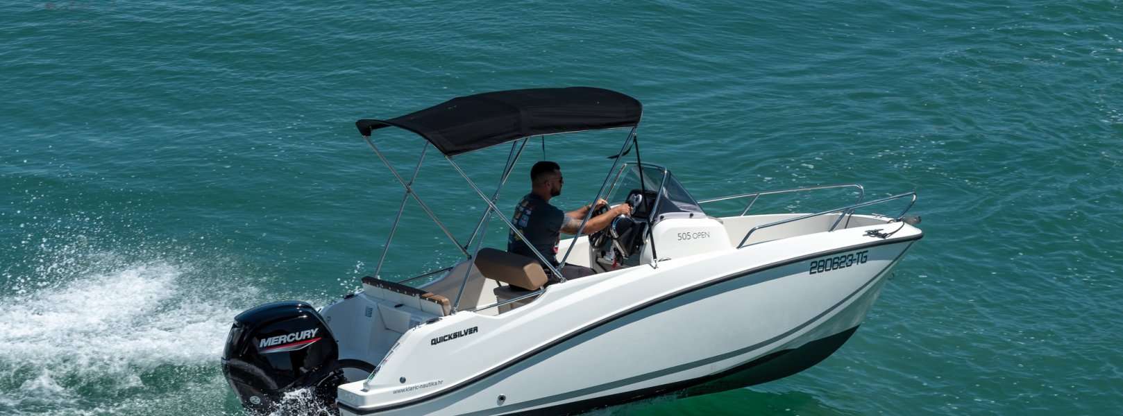 Barco a motor Activ 505 Open