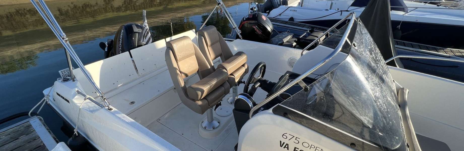 Motor boat Activ 675 Open