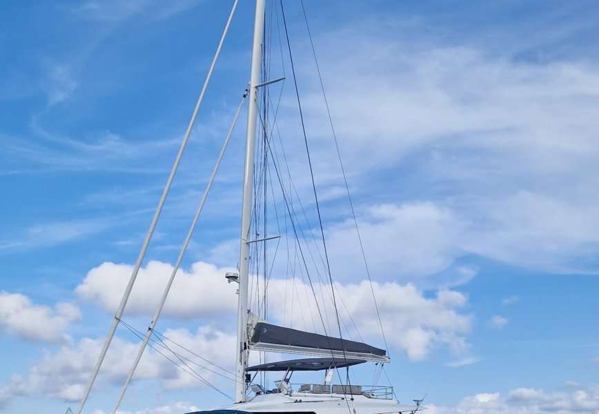 Catamarano Alegria 67