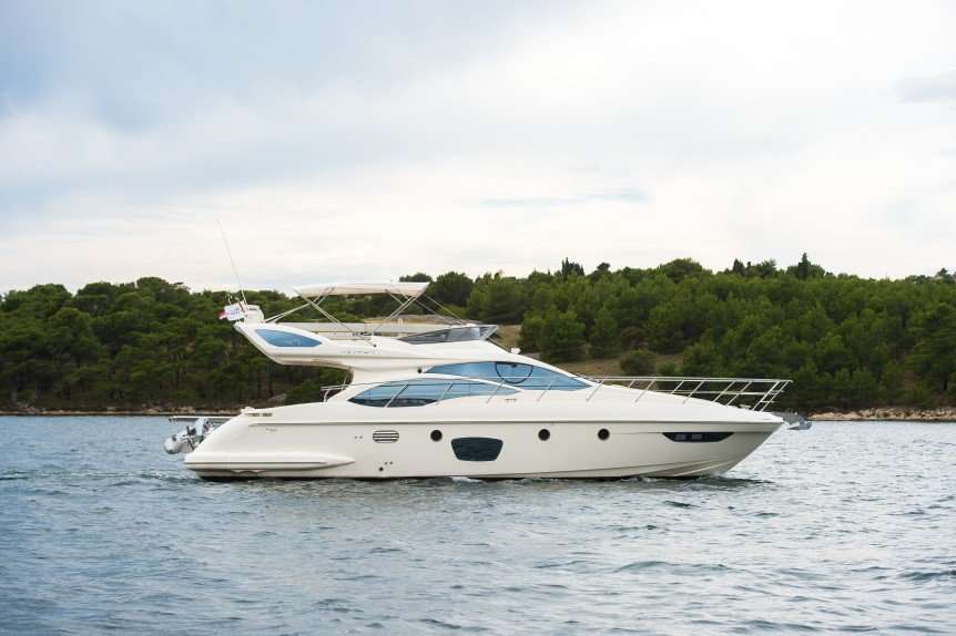 Motorboot Azimut 47