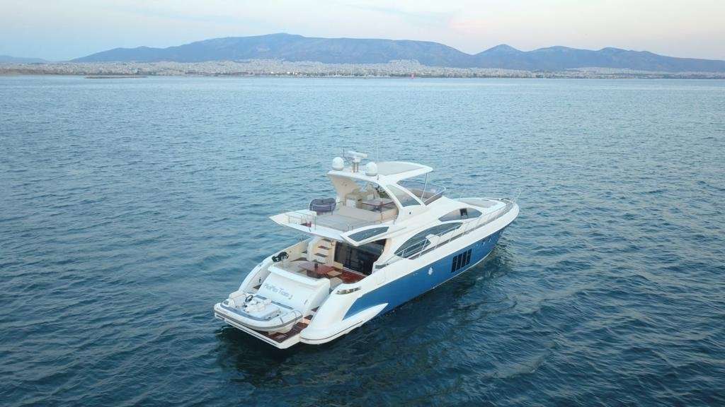 Barca a motore Azimut 64 Fly