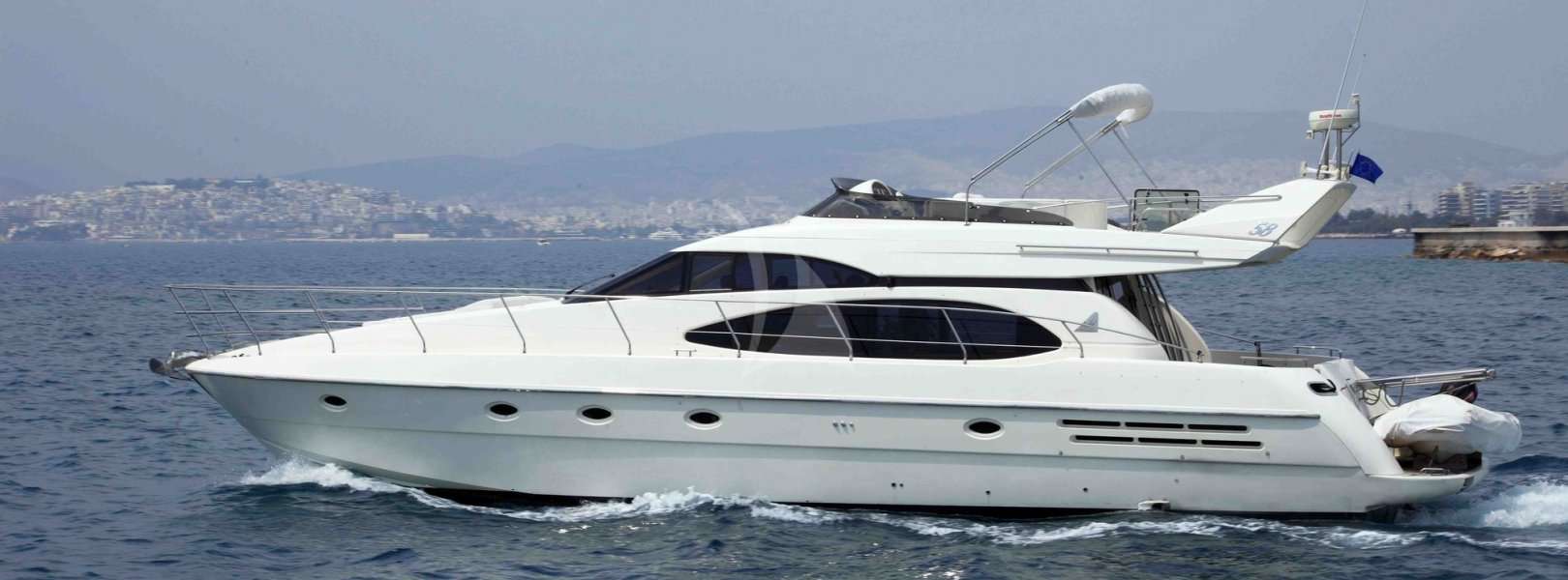 Yacht Azimut 71