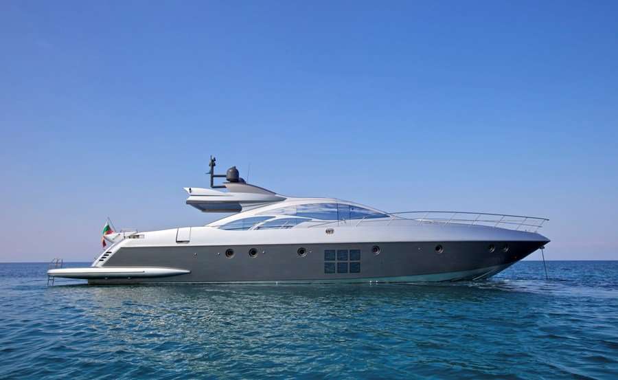 Luxury Yacht Azimut 85