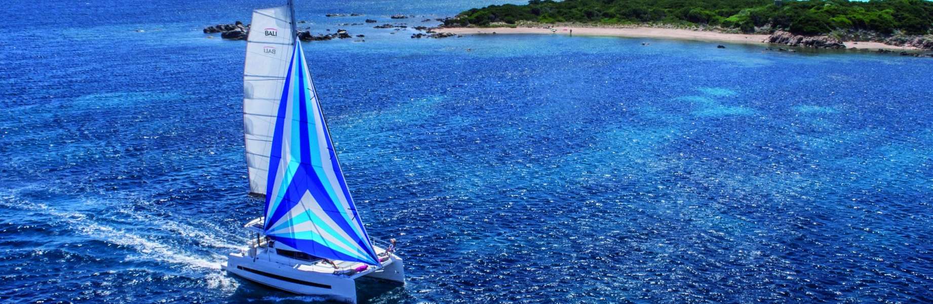 Catamaran Bali 4.1