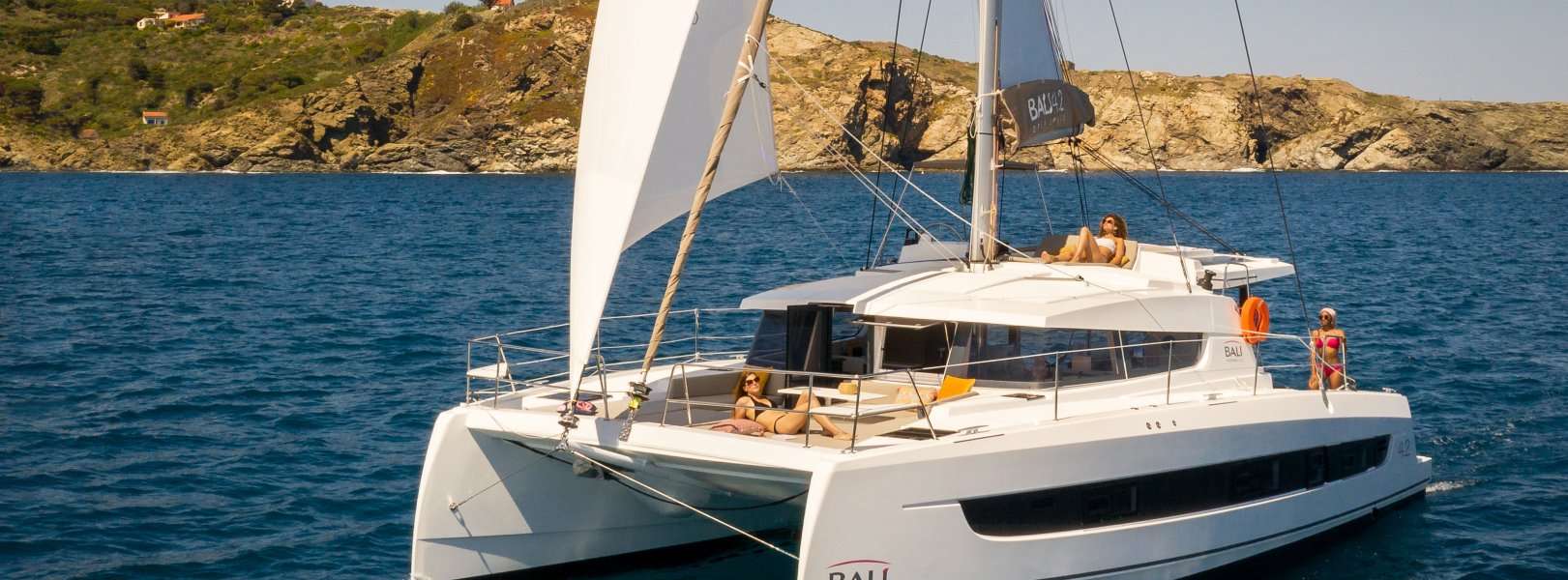Catamaran Bali 4.2
