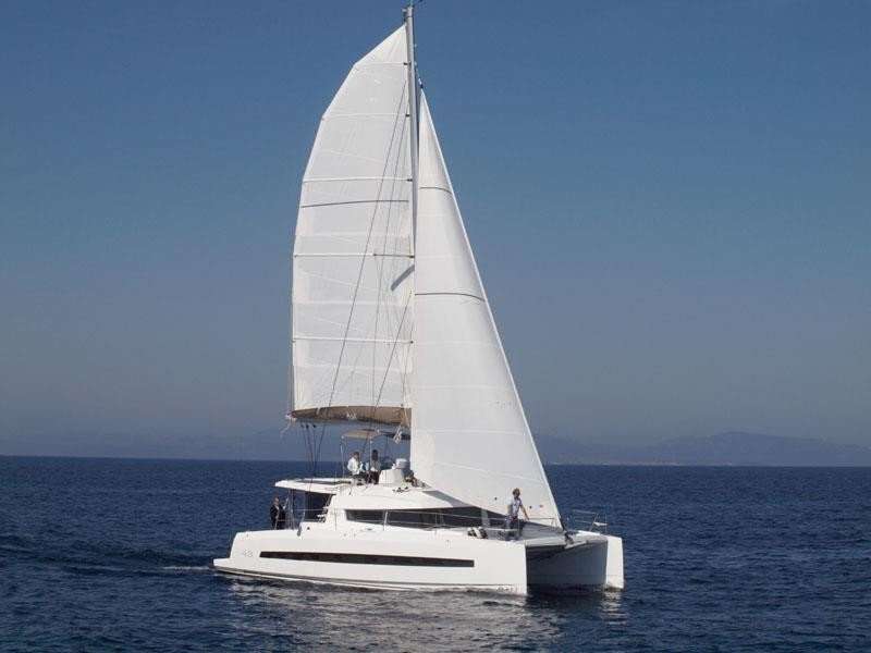 Catamaran Bali 4.3