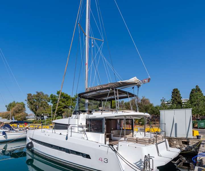 Catamarán Bali 4.3